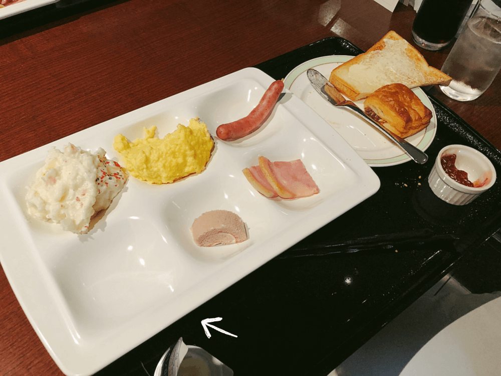 京王プラザホテルの朝食バイキング