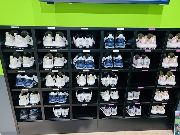 ゴルフテックのレンタルシューズ