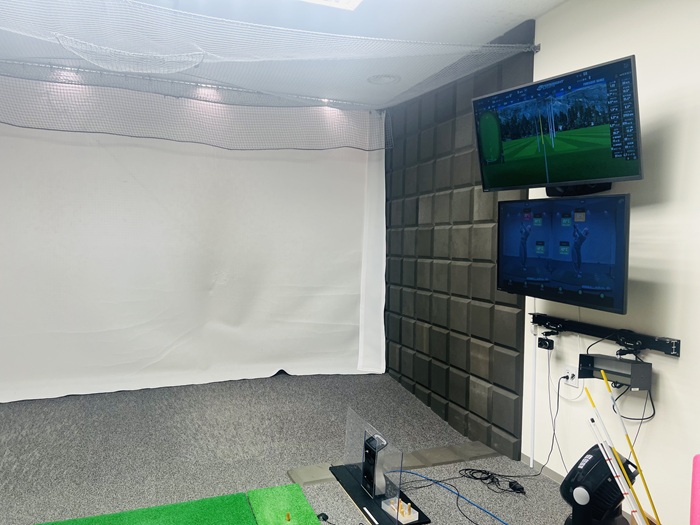 ゴルフテックの個室打席内